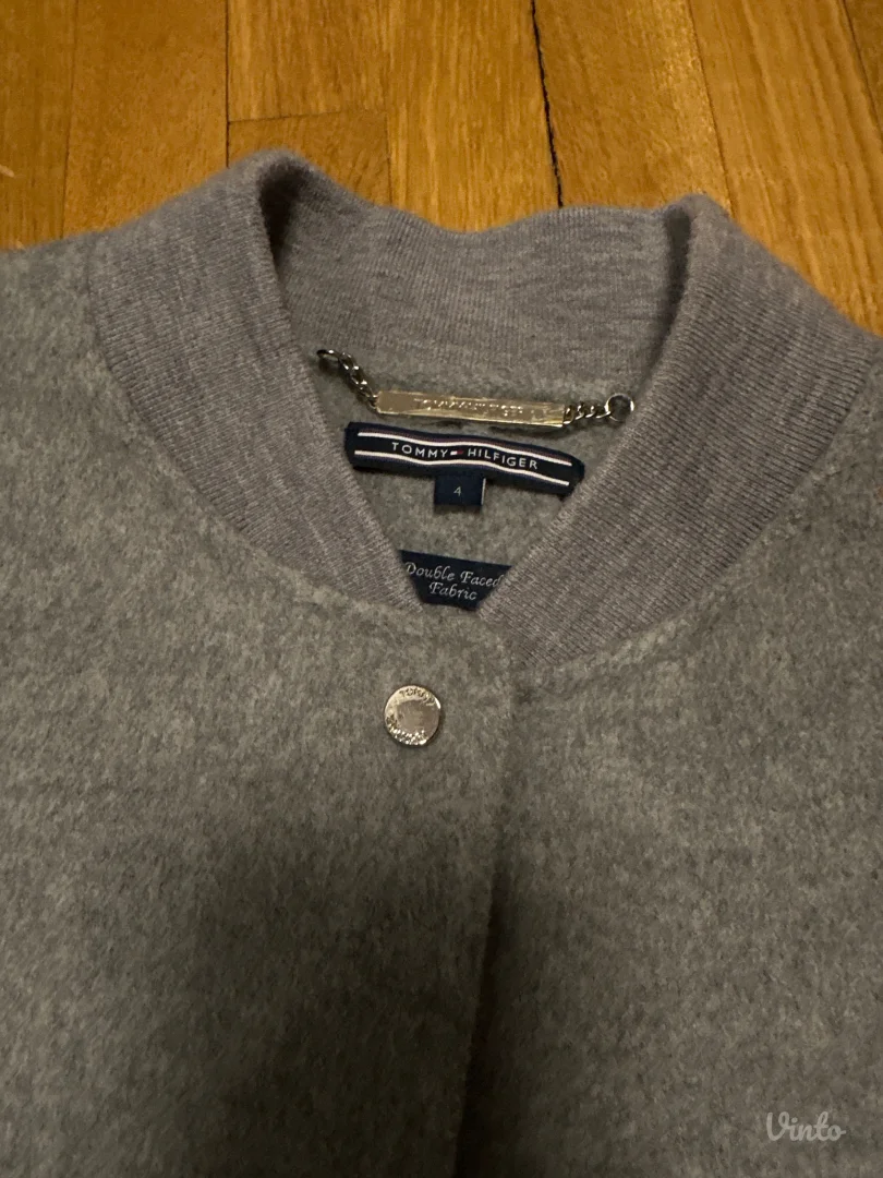 Tommy Hilfiger- Siva Duža Jakna S