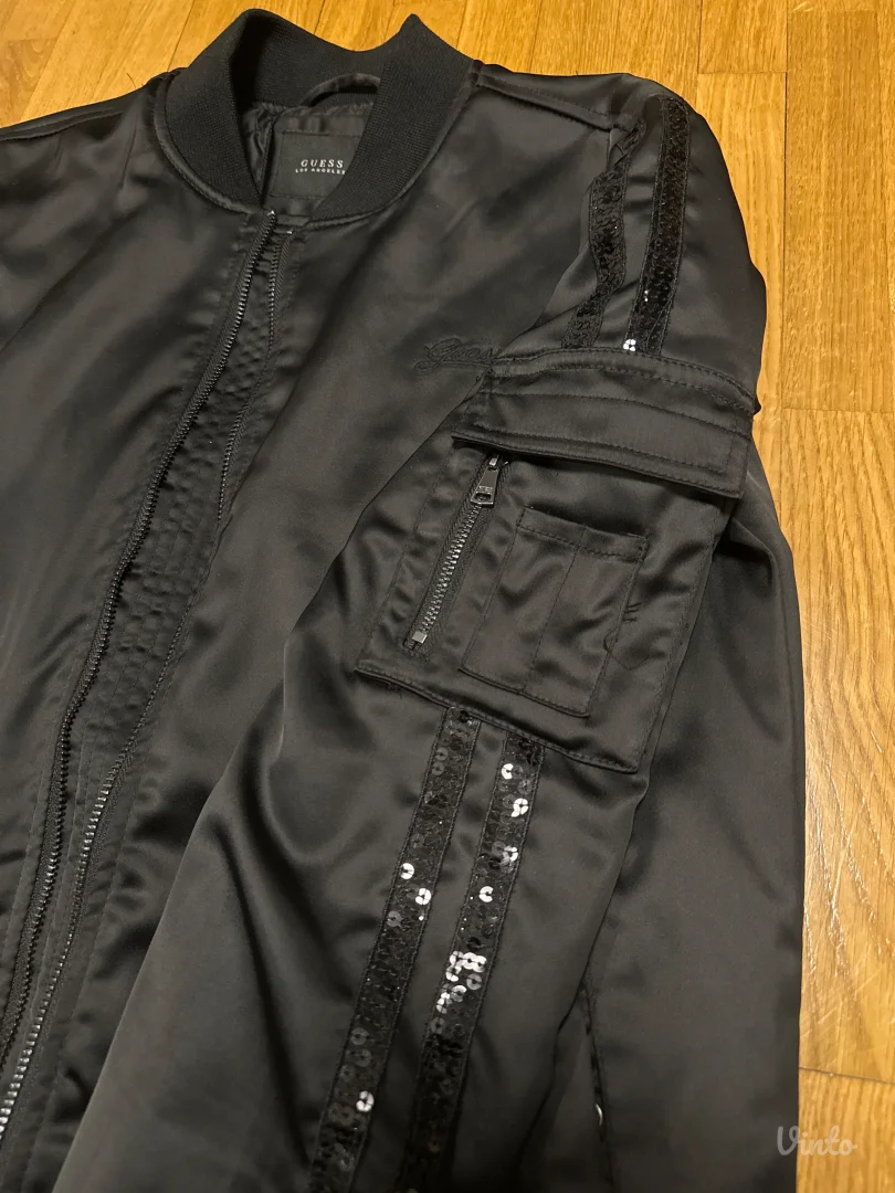 Guess - Crna Jakna S