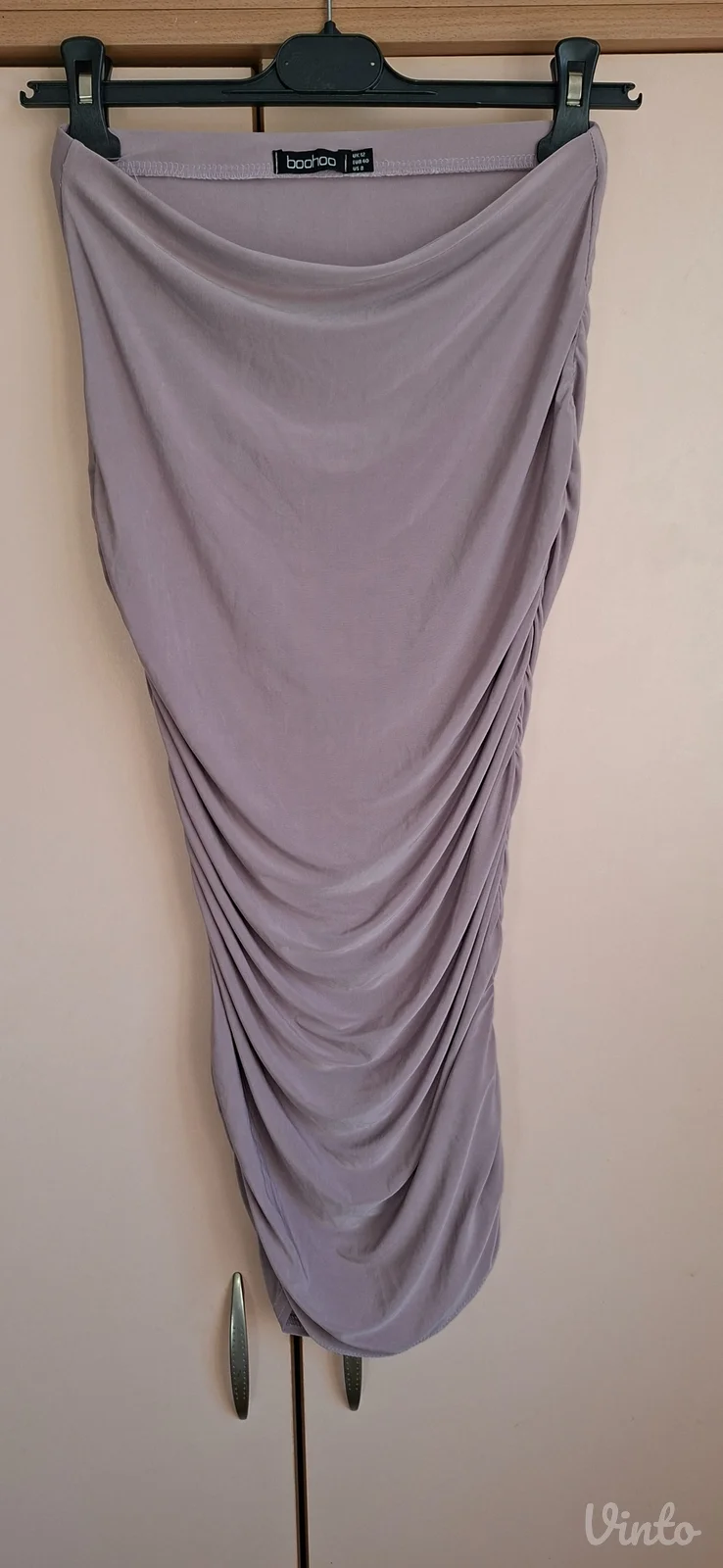 Boohoo haljina