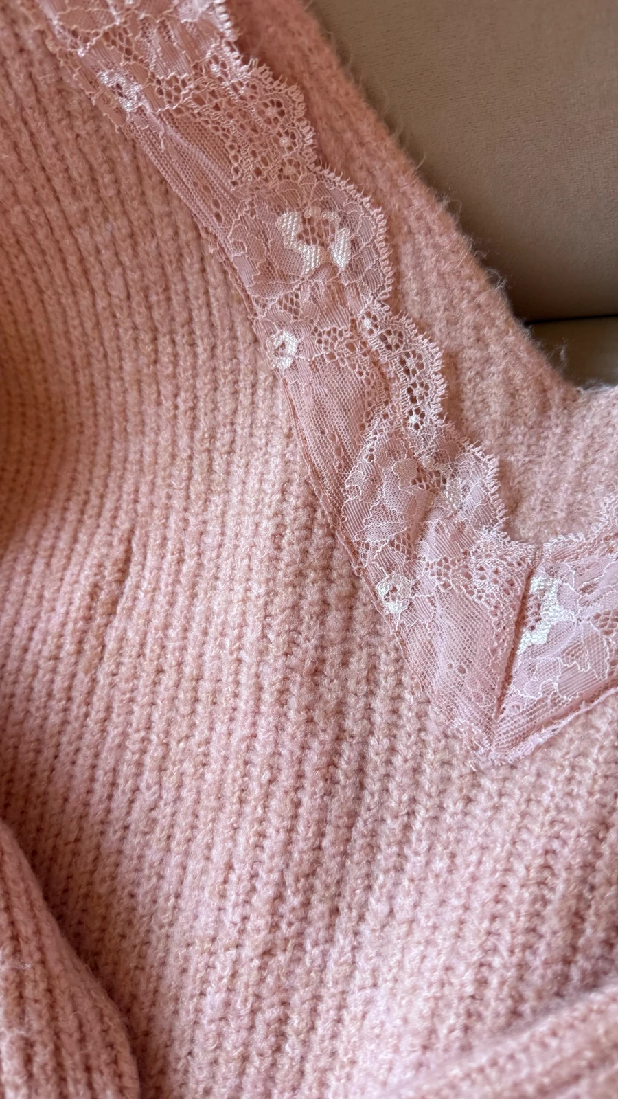 Oversized džemper - baby roze