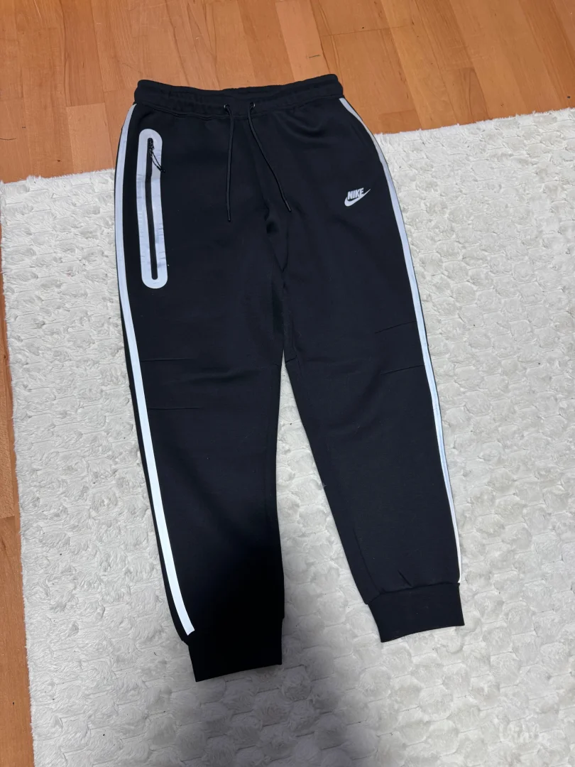 Nike Tech Fleece Reflective M