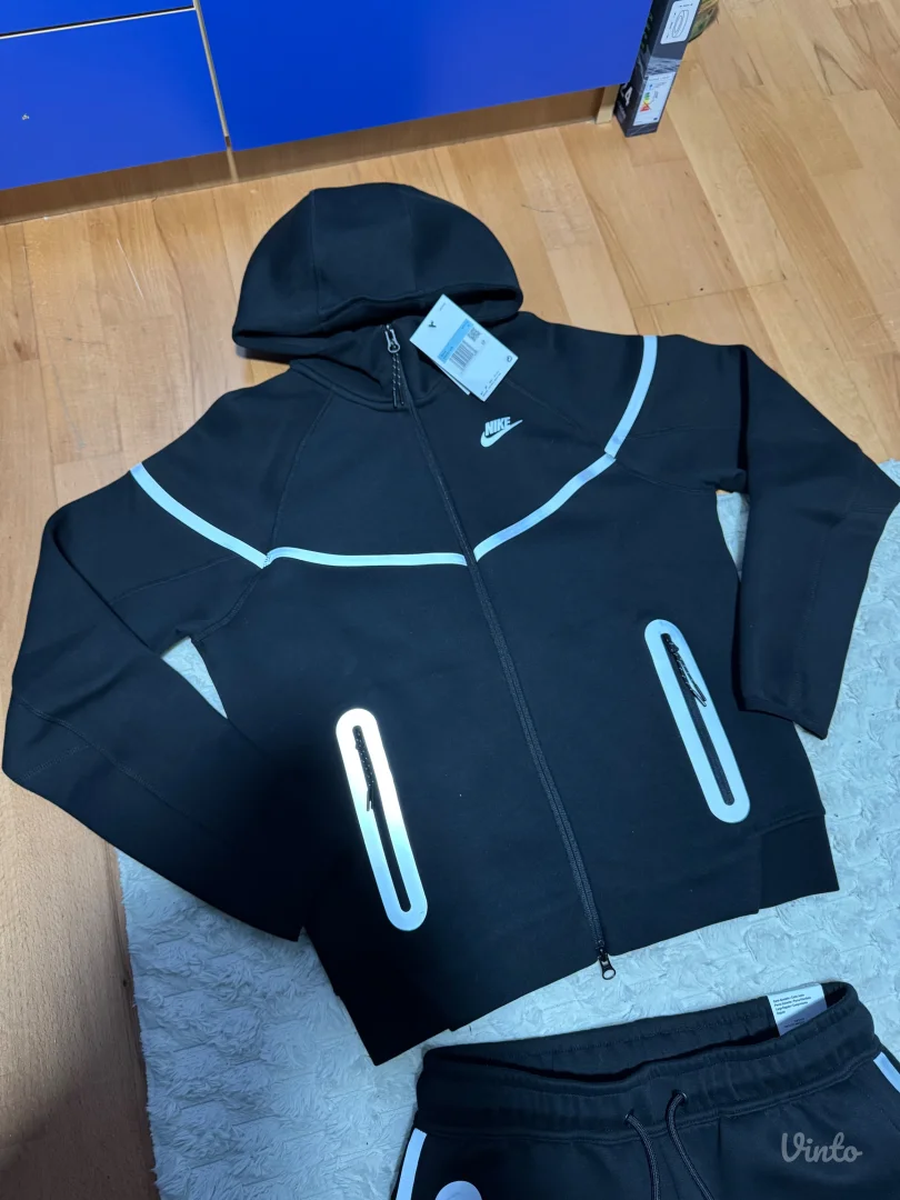 Nike Tech Fleece Reflective M