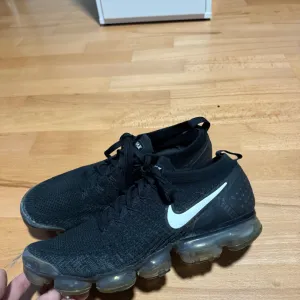 Nike Vapormax Flyknit 45