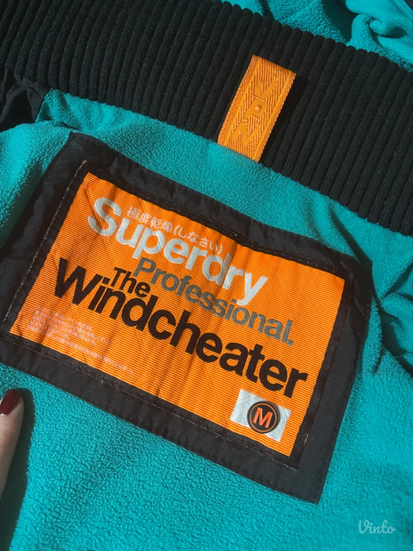 Superdry- crna ski jakna
