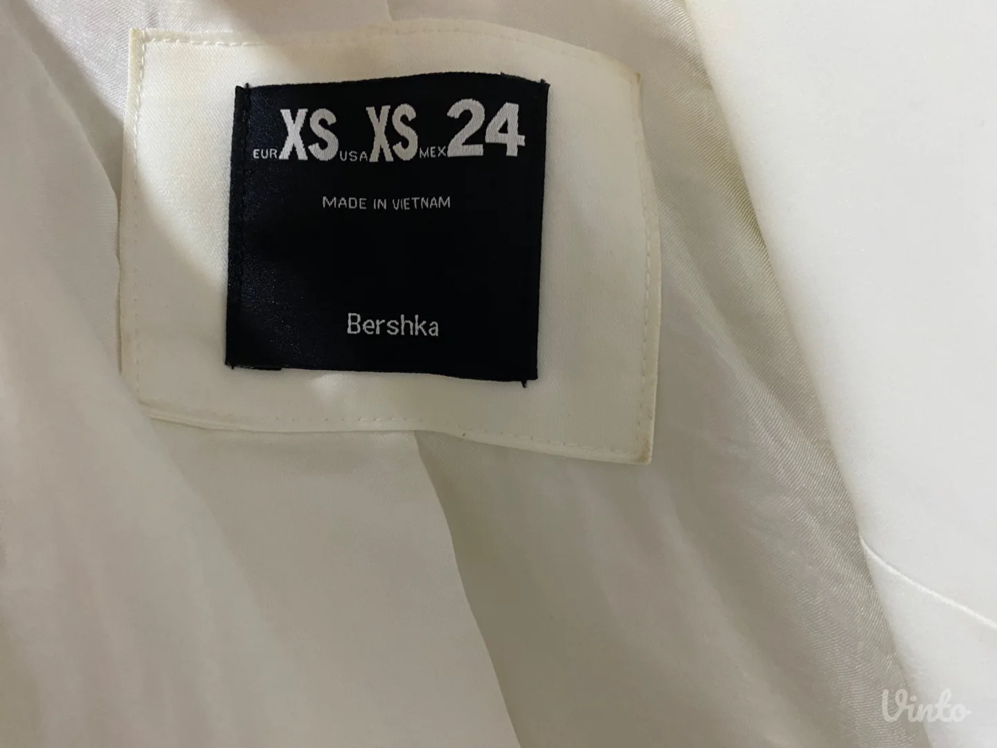 Bershka - beli sako