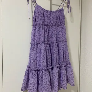 New Yorker - haljina sa cvetnim dezenom