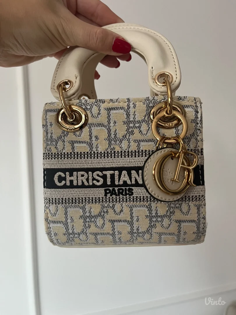 Nova kozna torbica full pakovanje 🤍