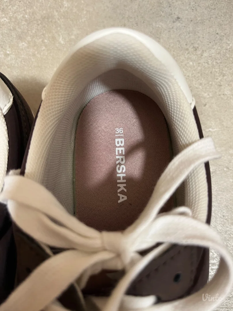 Bershka nove patike 36 🤎