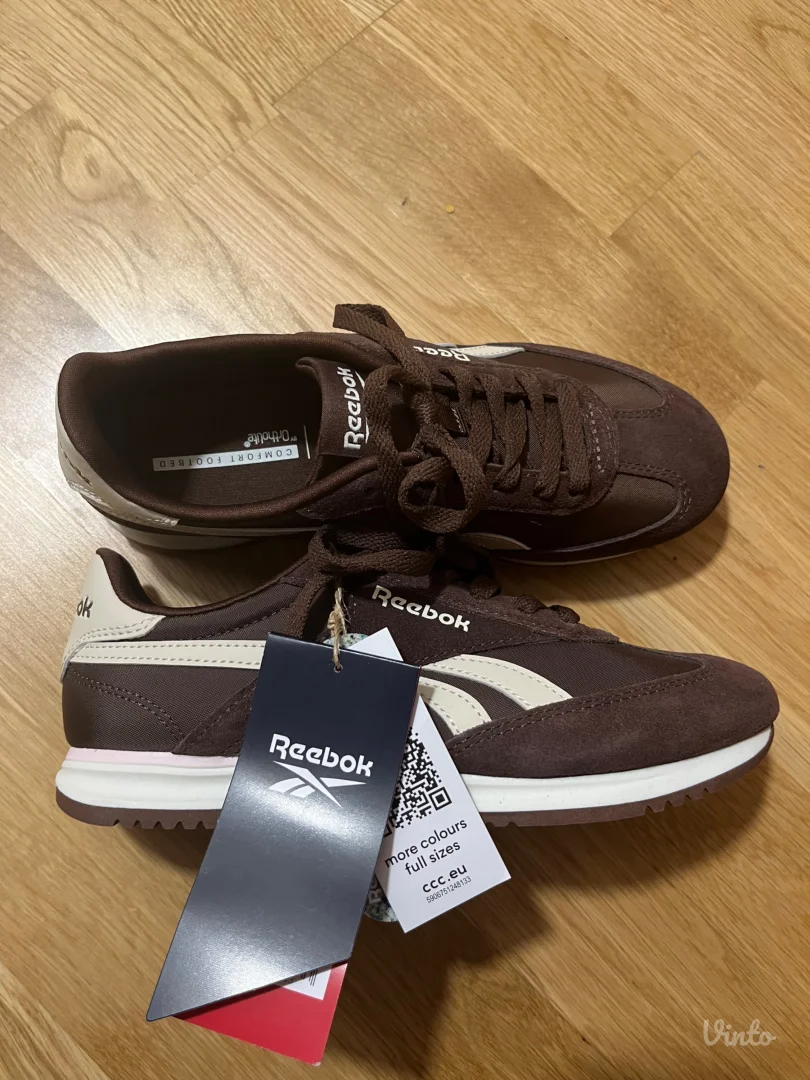 Nove prelepe Reebok zenske patike