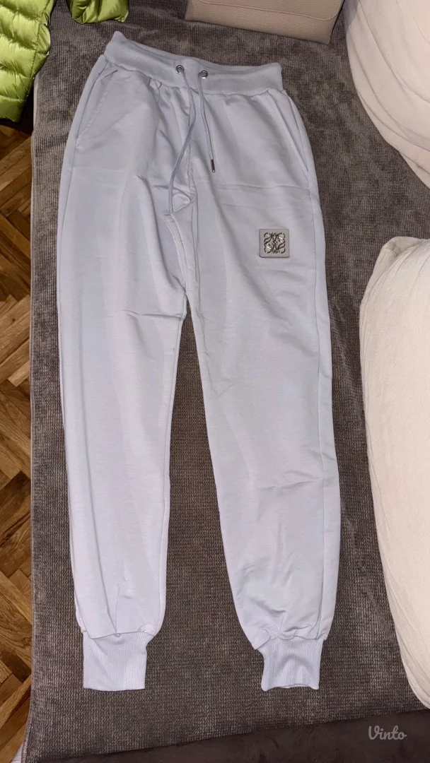 Loewe -komplet trenerka kopija