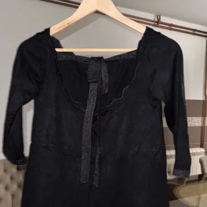 Komplet Džemper i top