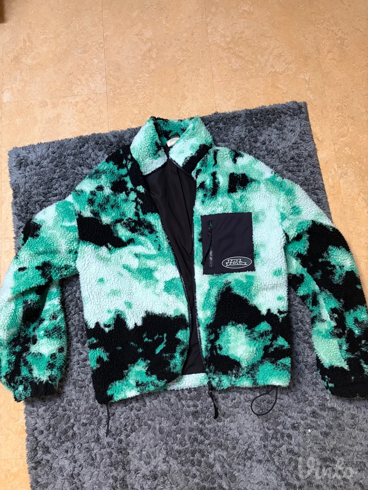 Sarena H&M jakna