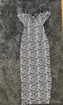 Zebrasta haljina