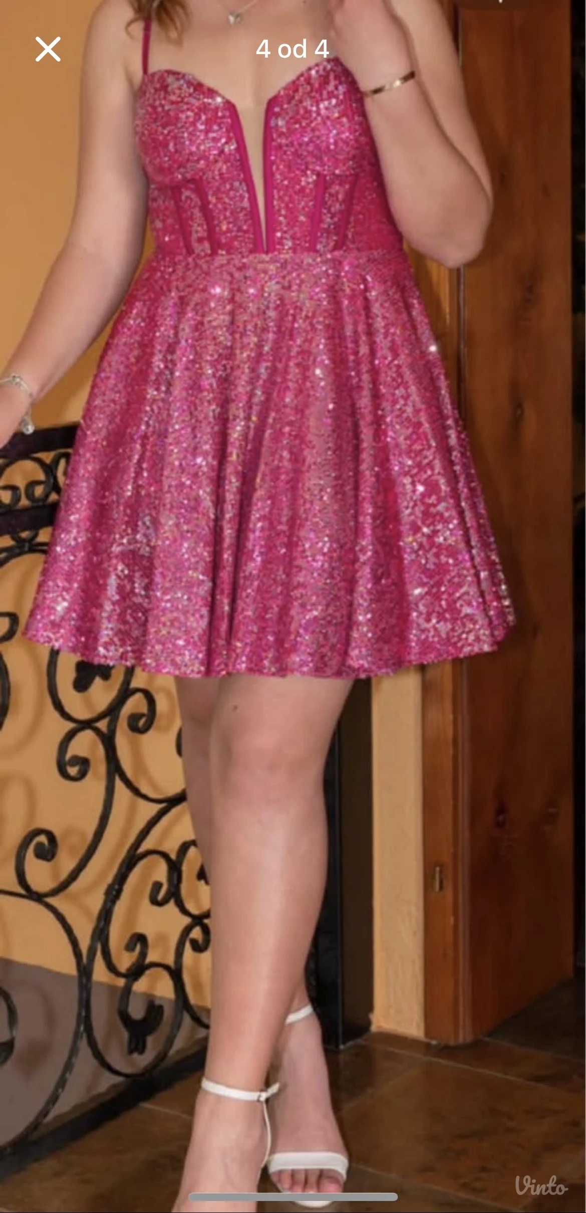 Na prodaju elegantne haljine