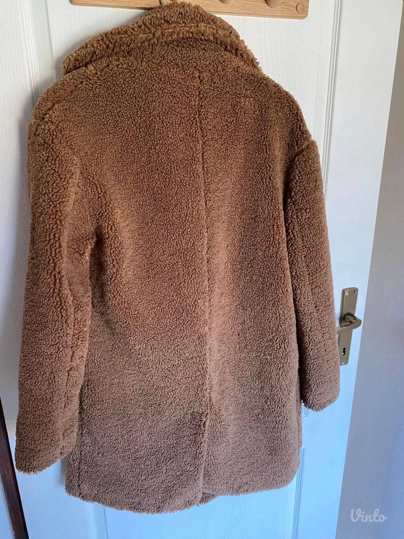 BERSHKA - teddy kaput