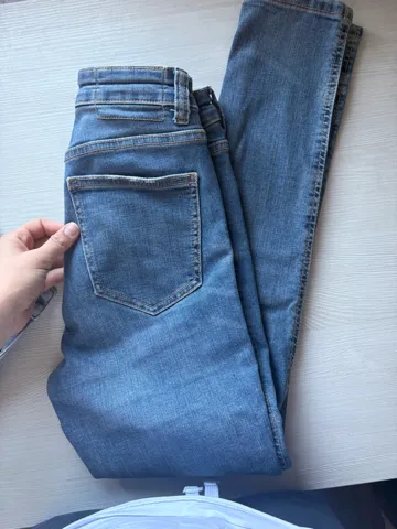 Uske farmerka ZARA