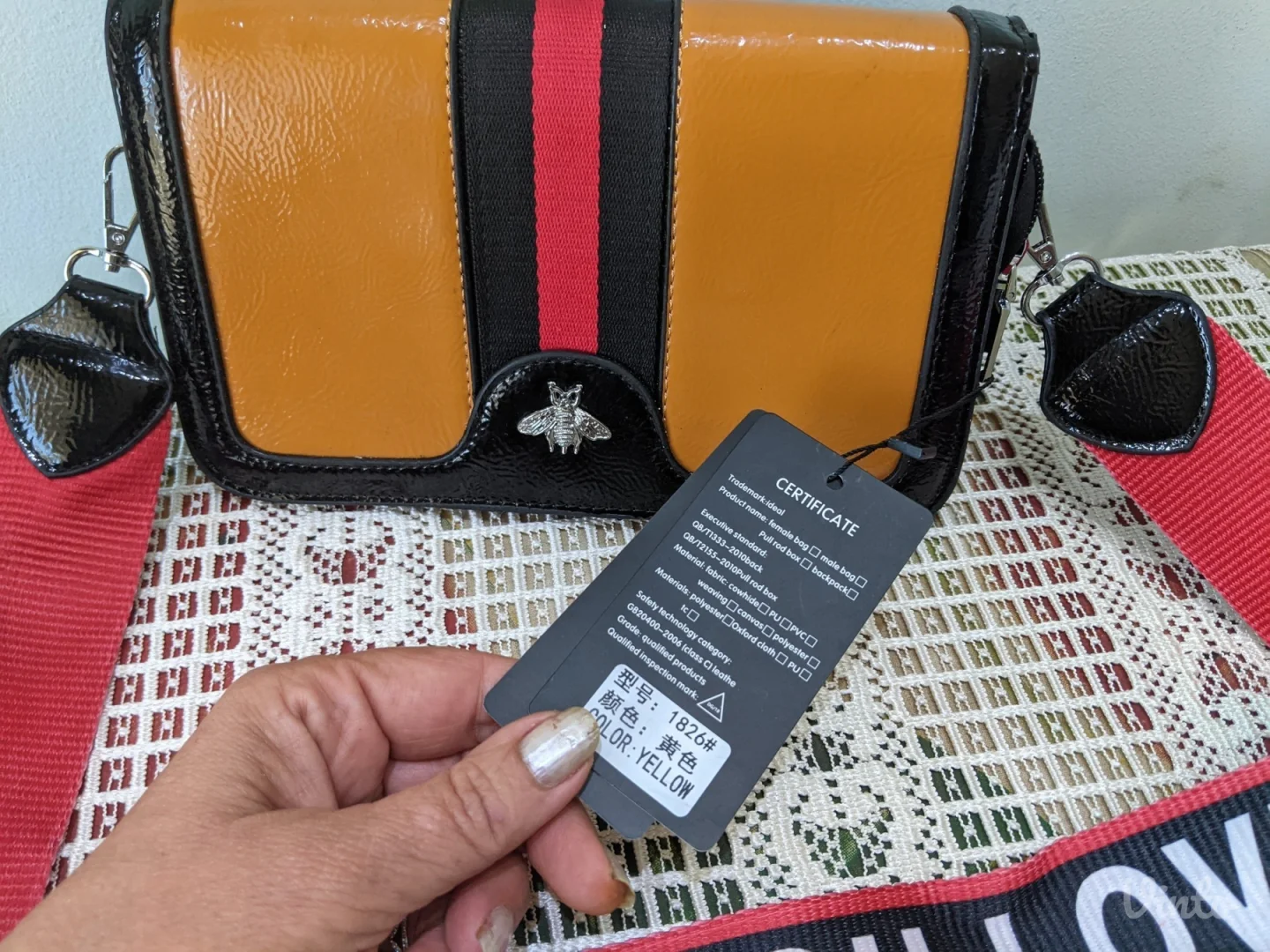 IDEAL - original - Nova, sa etiketom i 2 kaiša - HIT