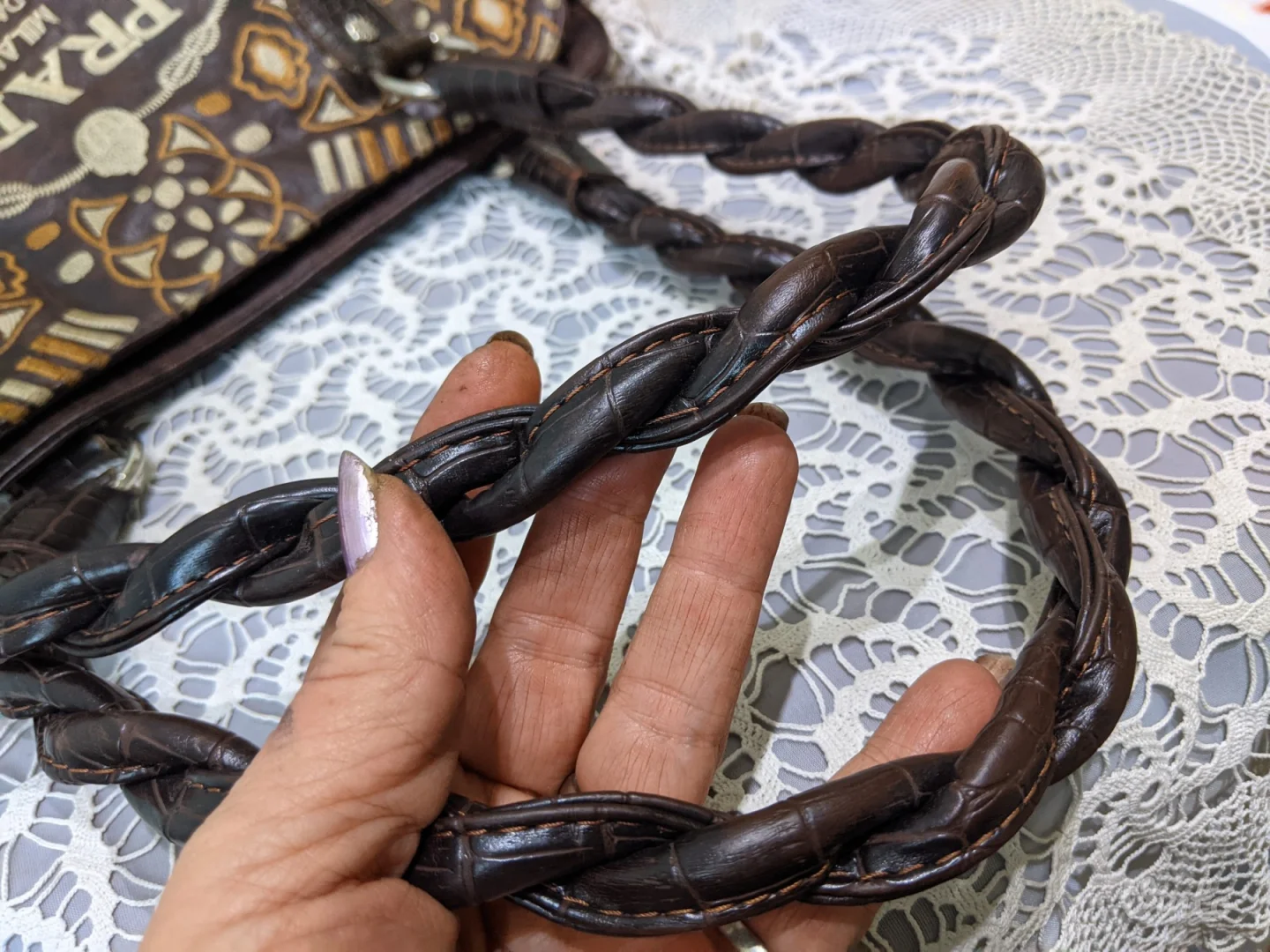 PRADA - Milano, Dal 1913 - Velika