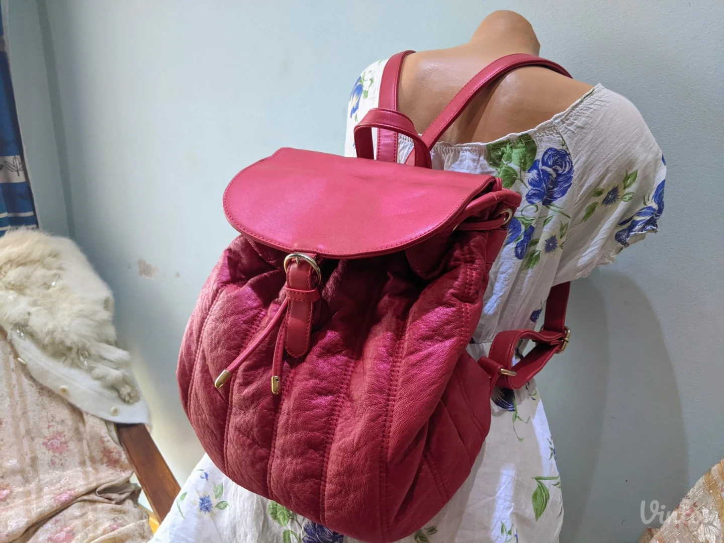 Nov crveni, fenomenalan ranac