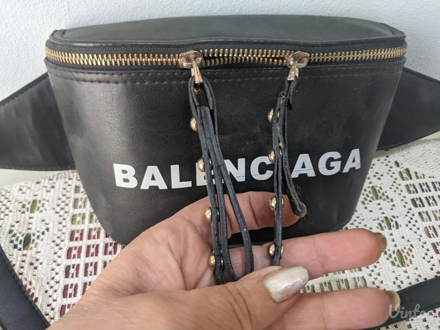 Balenciaga - Bananka model - fanny pack- Unisex