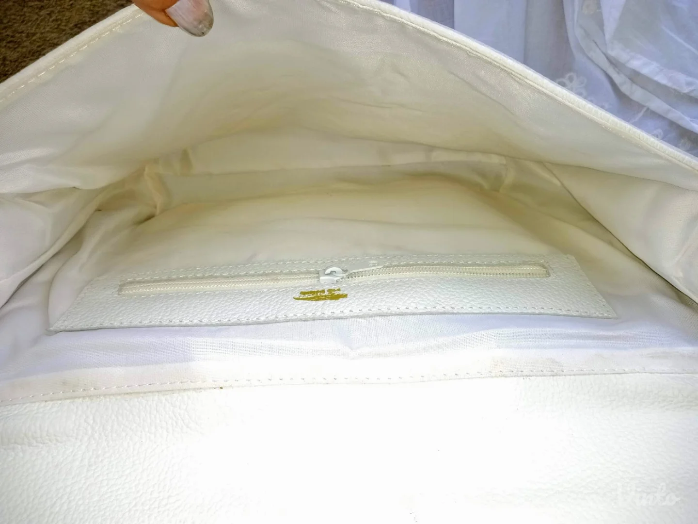 La Coste - tasna + kais