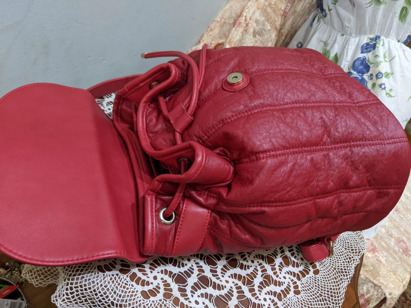 Nov crveni, fenomenalan ranac