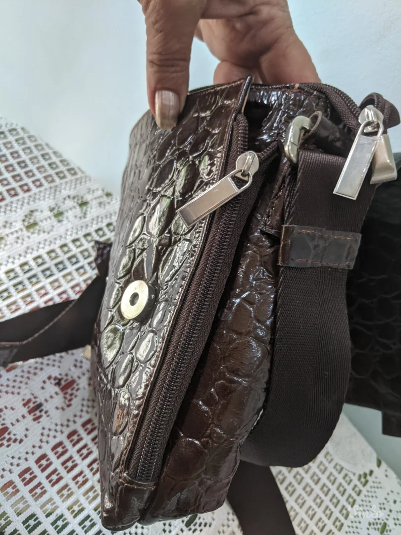 Giorgio Armani -Nova - prirodna koža - kroko lak