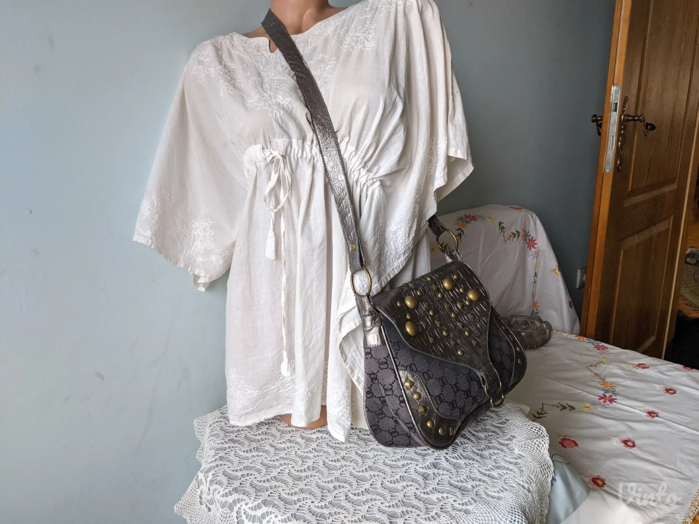 "Go-Go" - Srebrno siva - nova