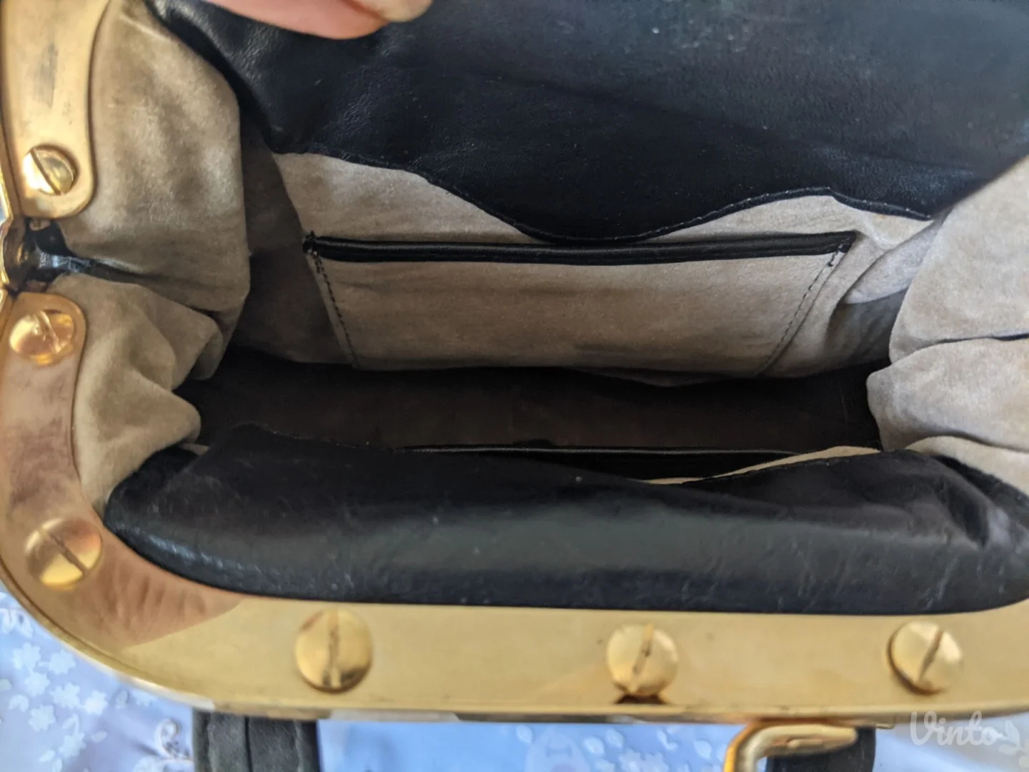 Elegantna tašna, u retro fazonu - Prirodna koža