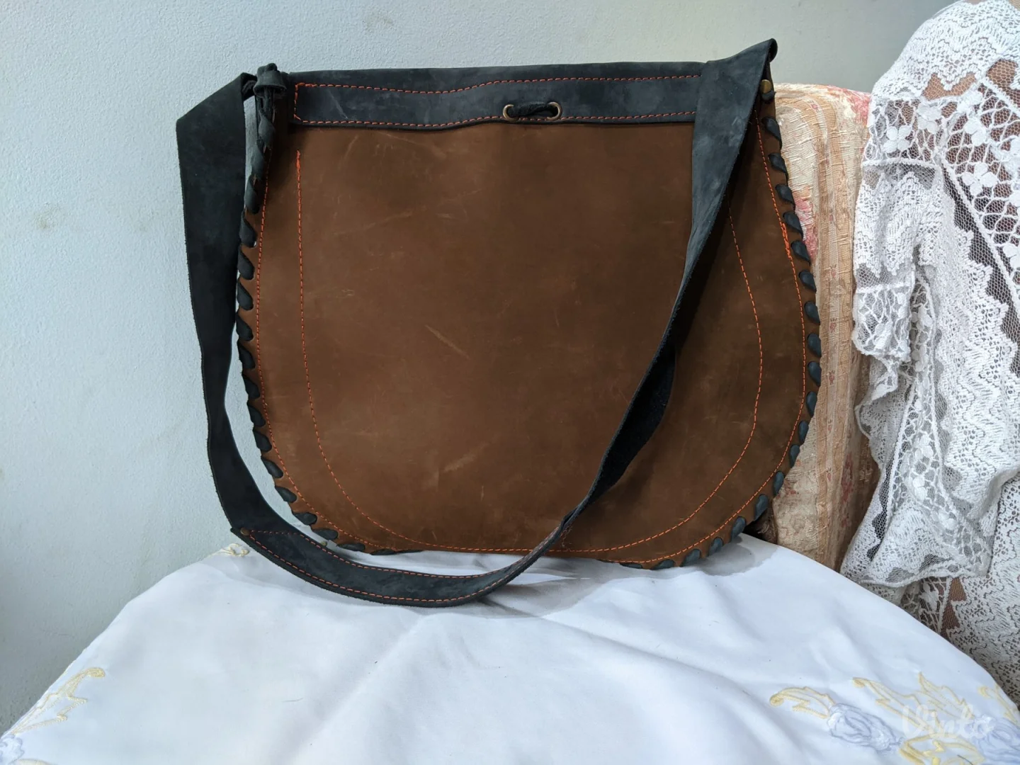 Prirodna koža + velur - Nova - UNIKAT - Velika