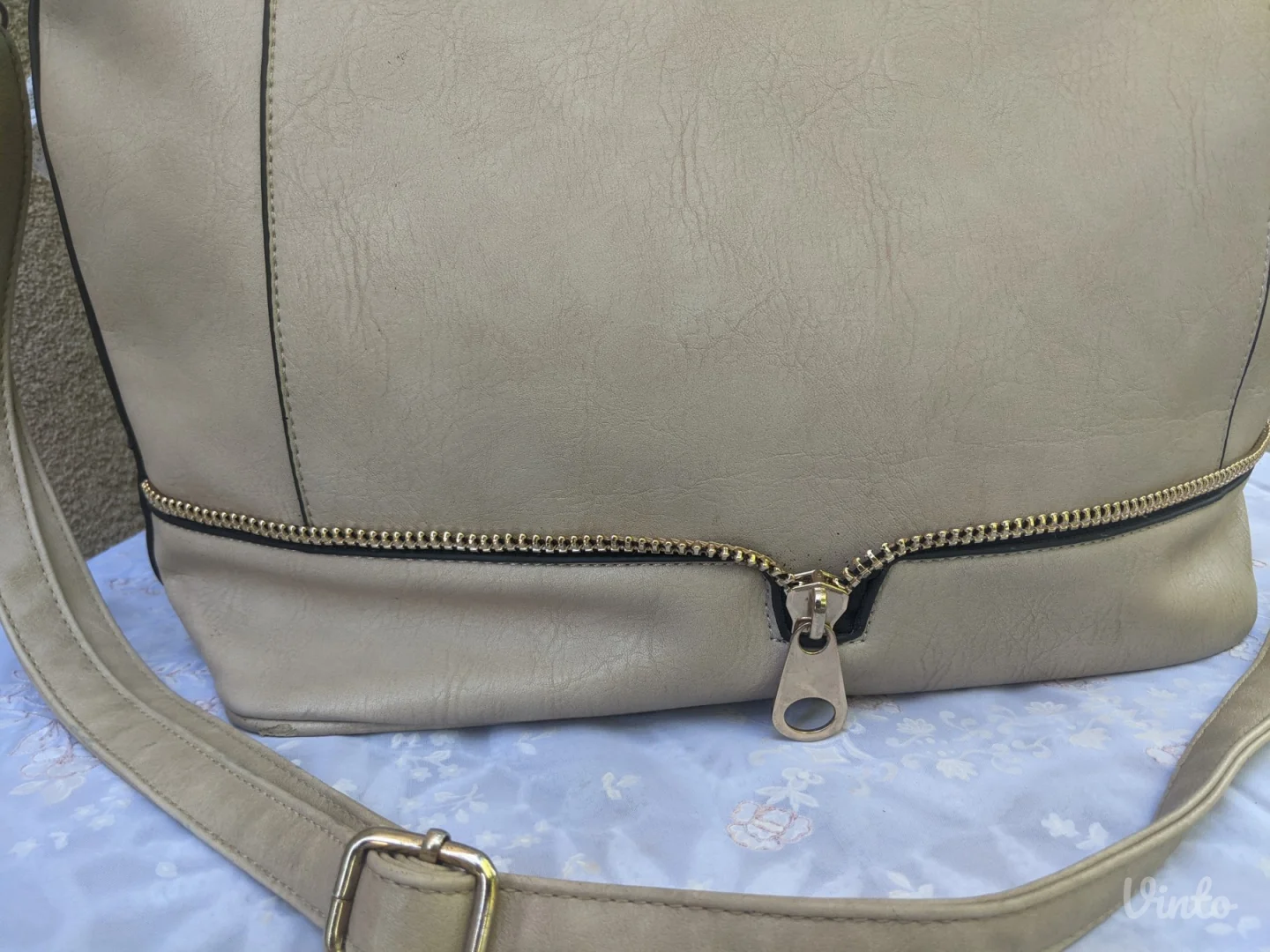 Velika bež tašna - Nova