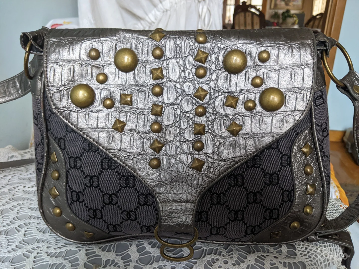 "Go-Go" - Srebrno siva - nova