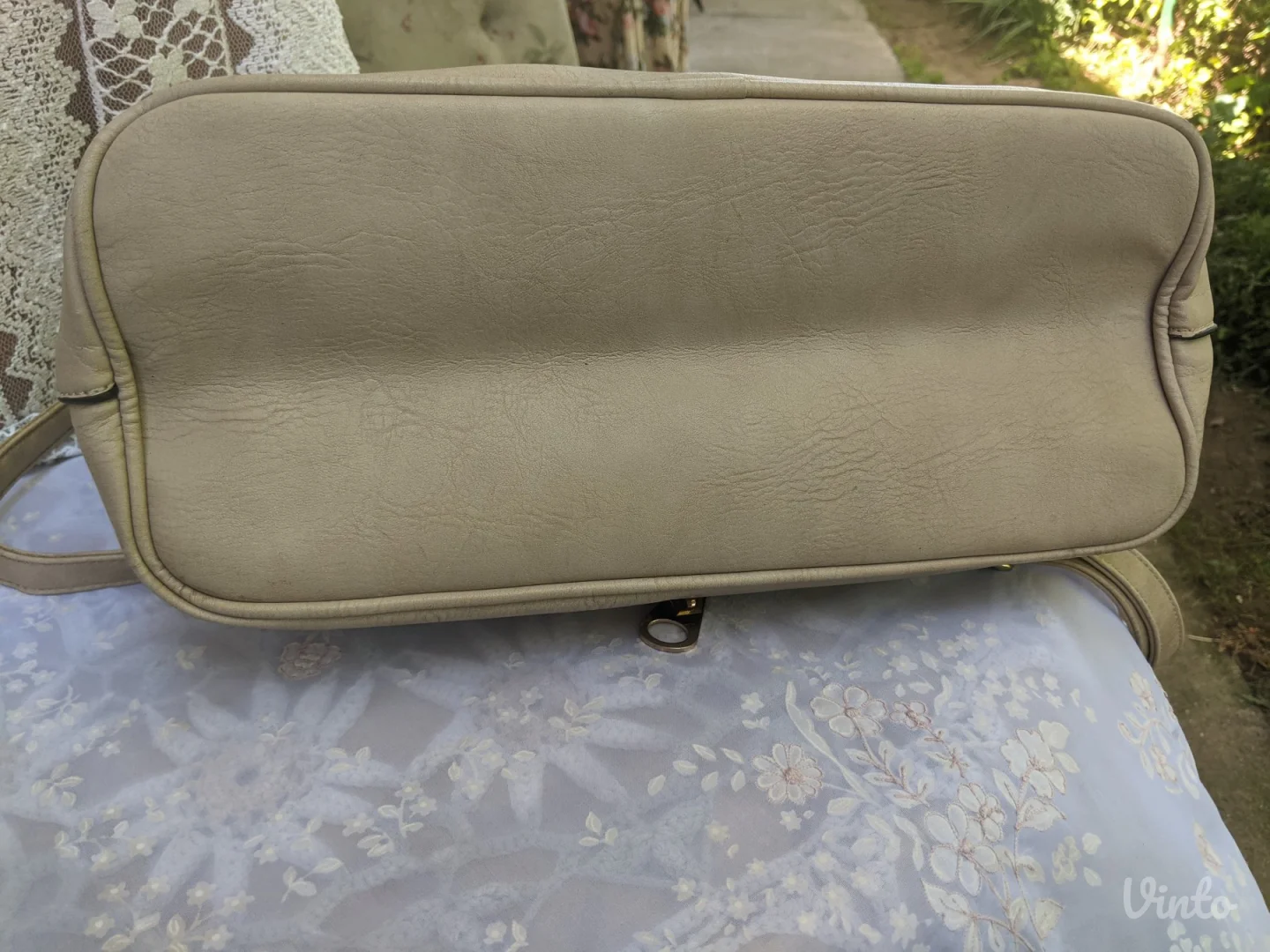 Velika bež tašna - Nova