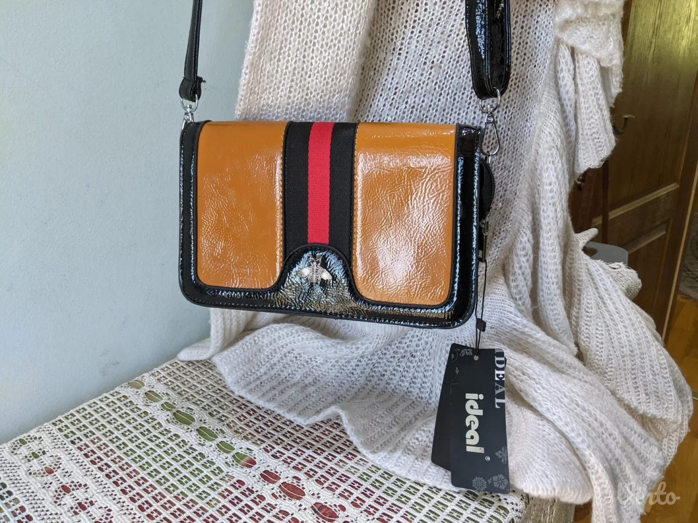 IDEAL - original - Nova, sa etiketom i 2 kaiša - HIT