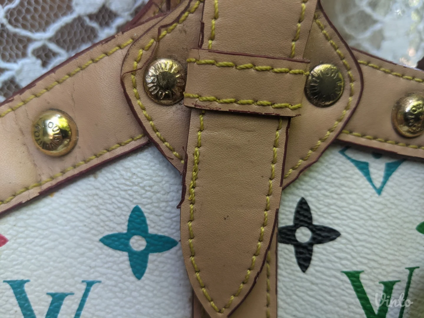 Louis Vuitton - Theda, sa monogramom