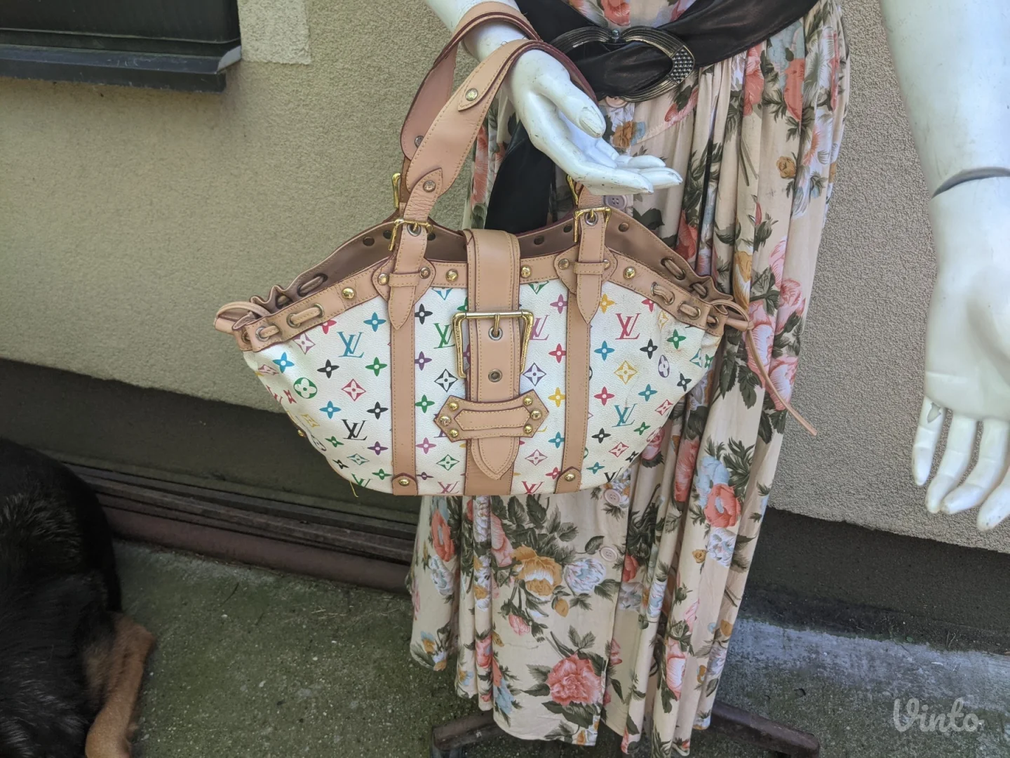 Louis Vuitton - Theda, sa monogramom