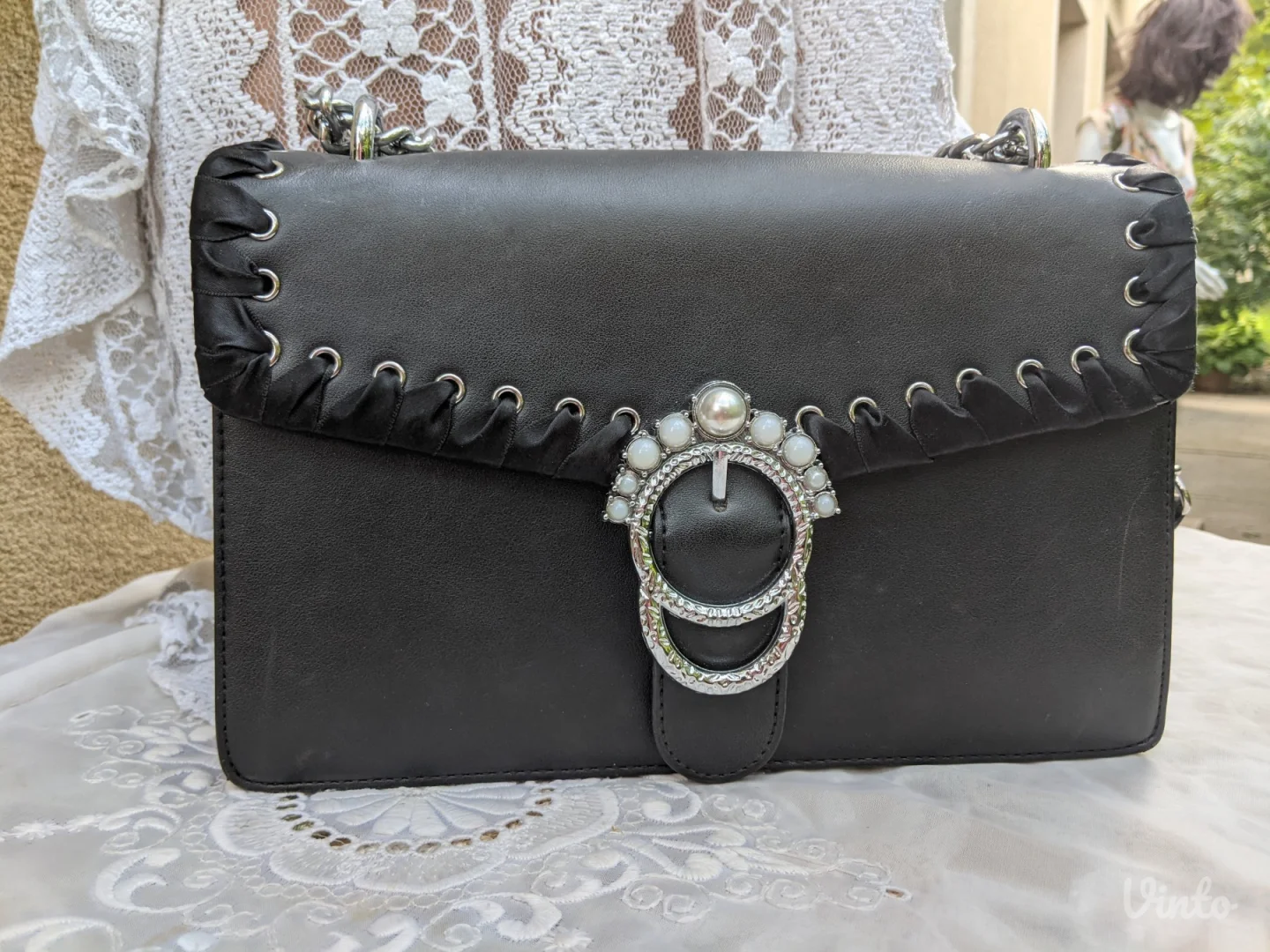 Tašna sa bisernom kopčom - Nova