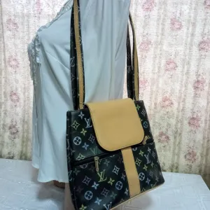 LOUIS VUITTON - Trikolor - Nova