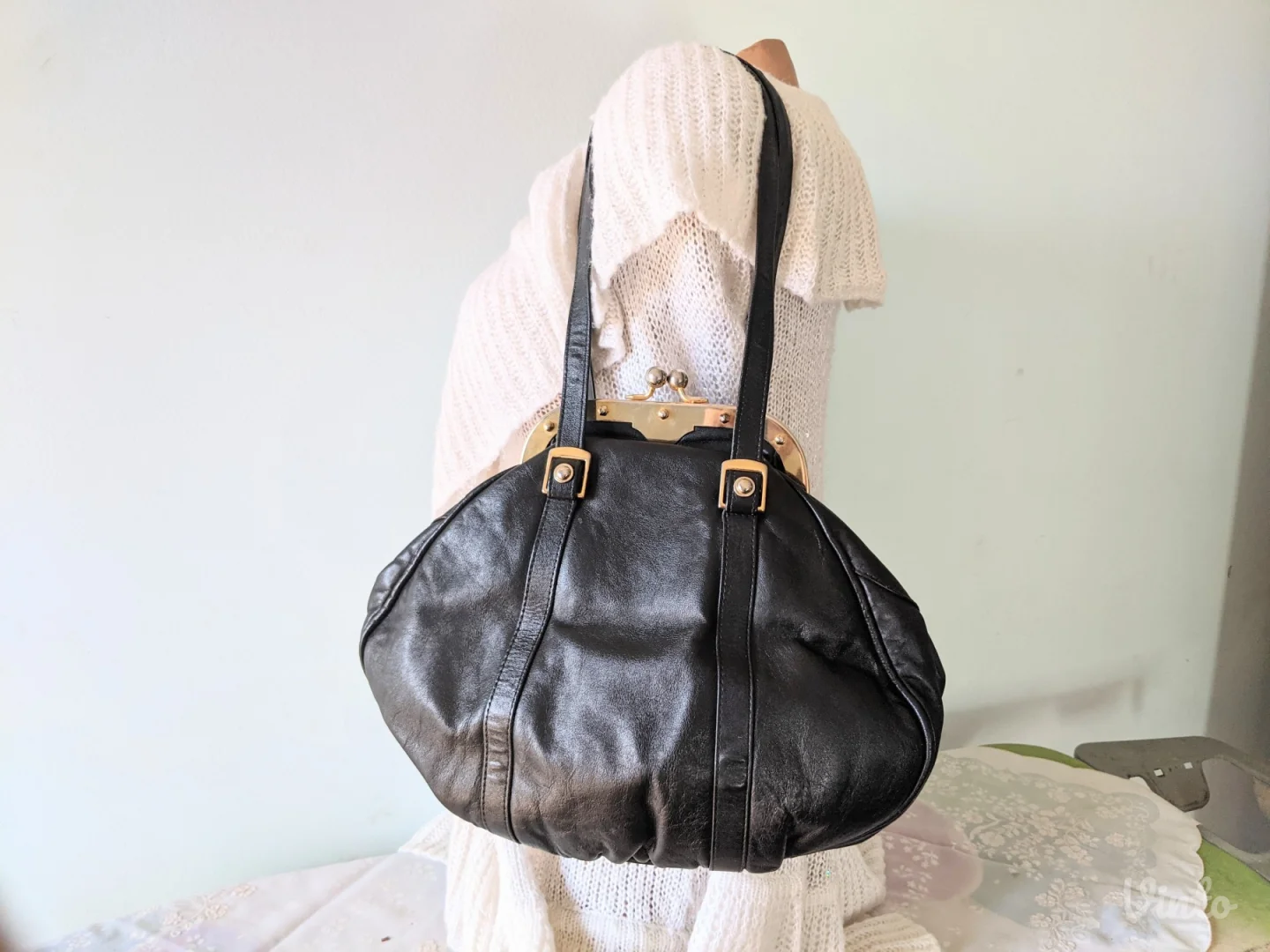 Elegantna tašna, u retro fazonu - Prirodna koža