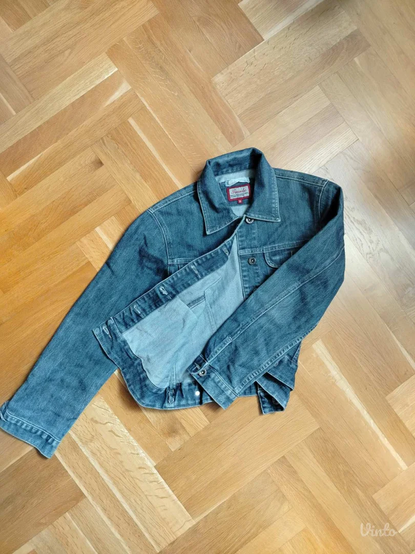 SNIŽENO perfektna teksas jakna