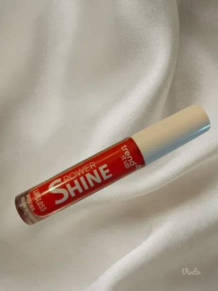 power Shine, crveni sjaj za usne