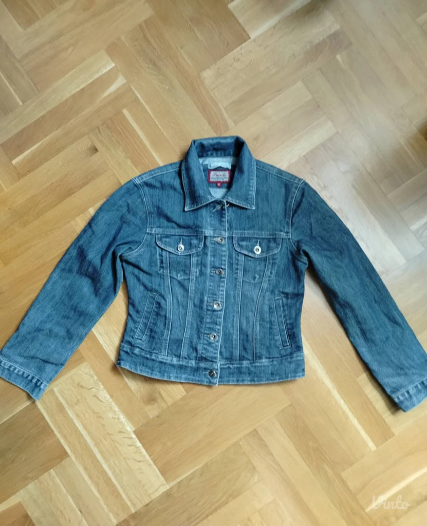 SNIŽENO perfektna teksas jakna