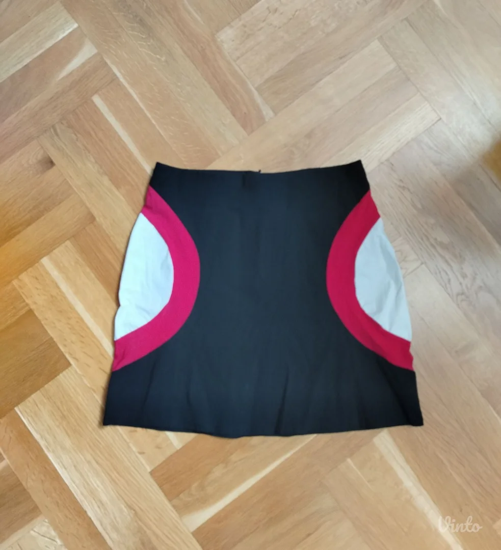 SNIŽENO zanimljiva elastična suknja