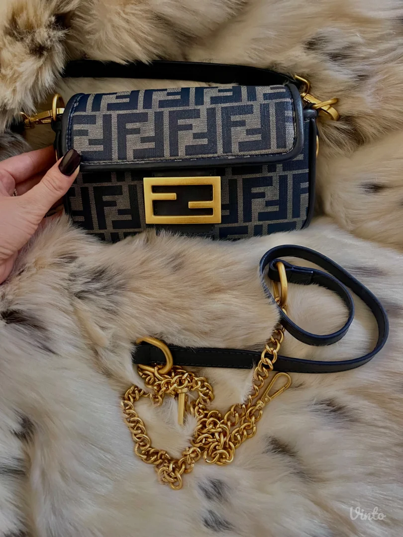 Fendi torba