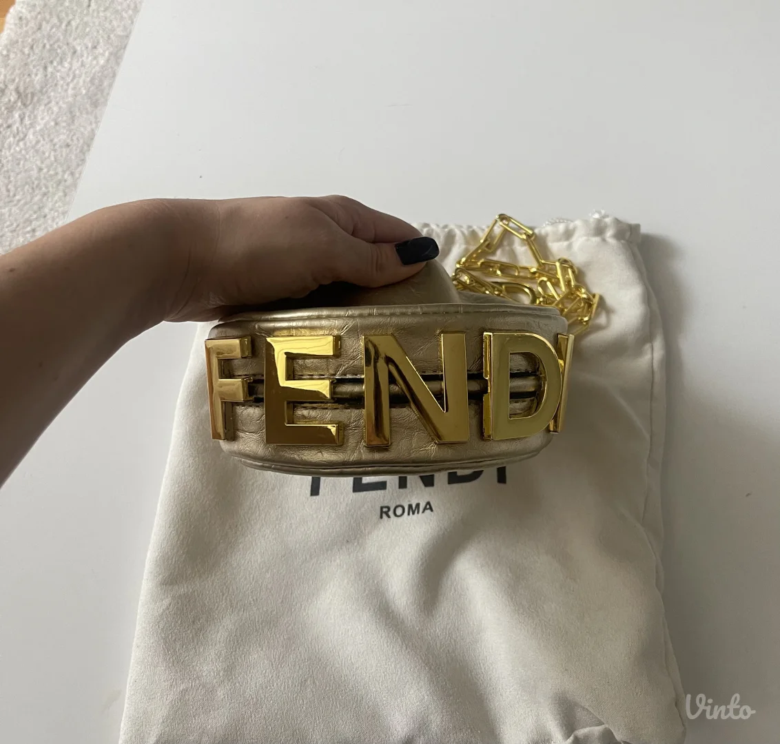 Fendi torba