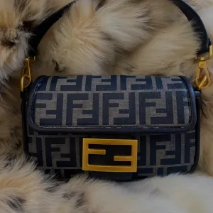 Fendi torba