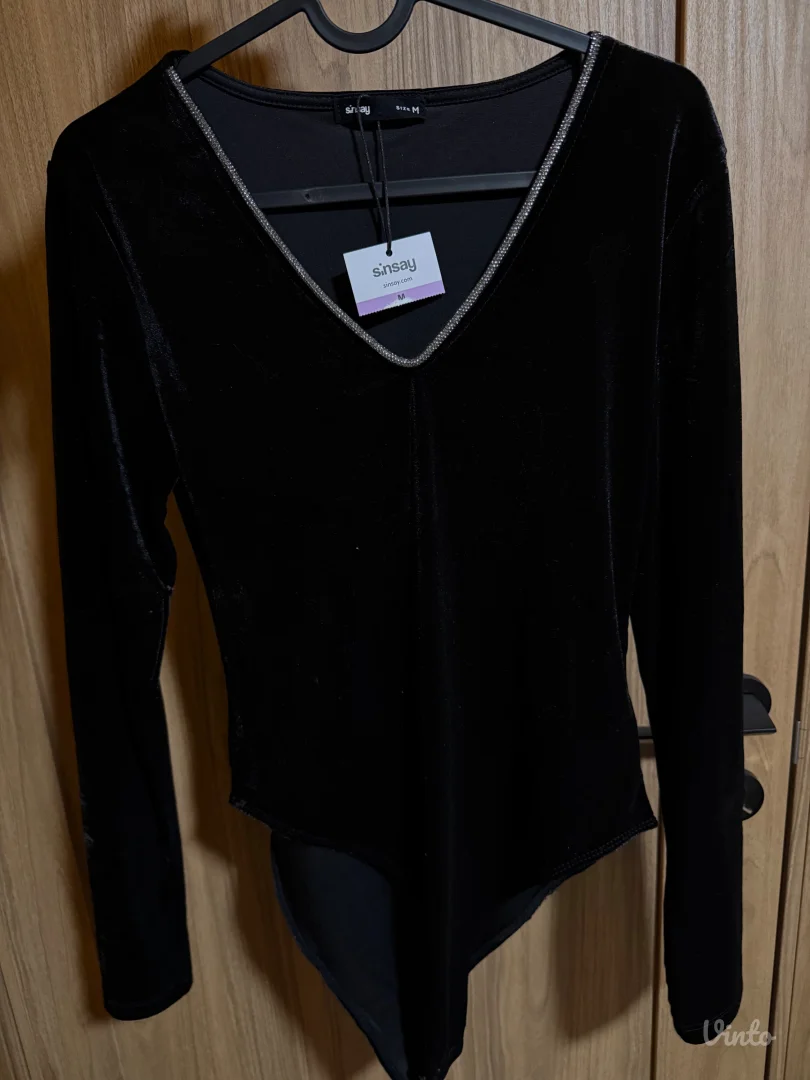 Siney- Bodi dugih rukava