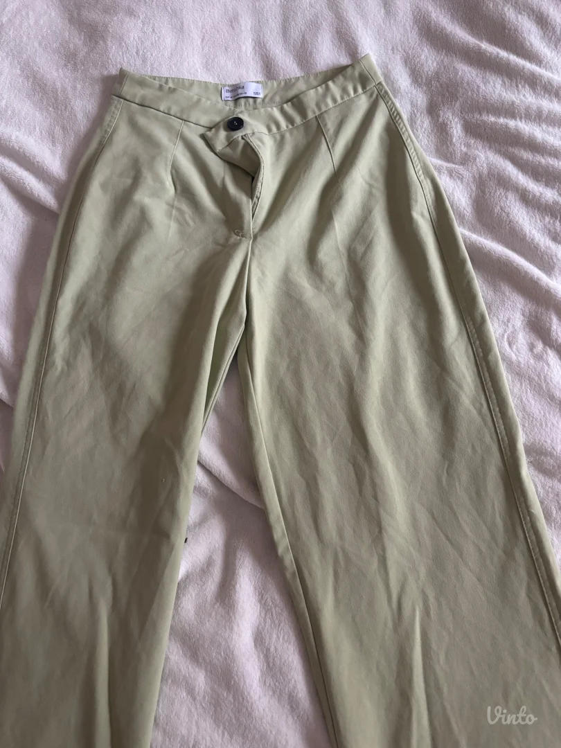 Bershka viralne pantalone