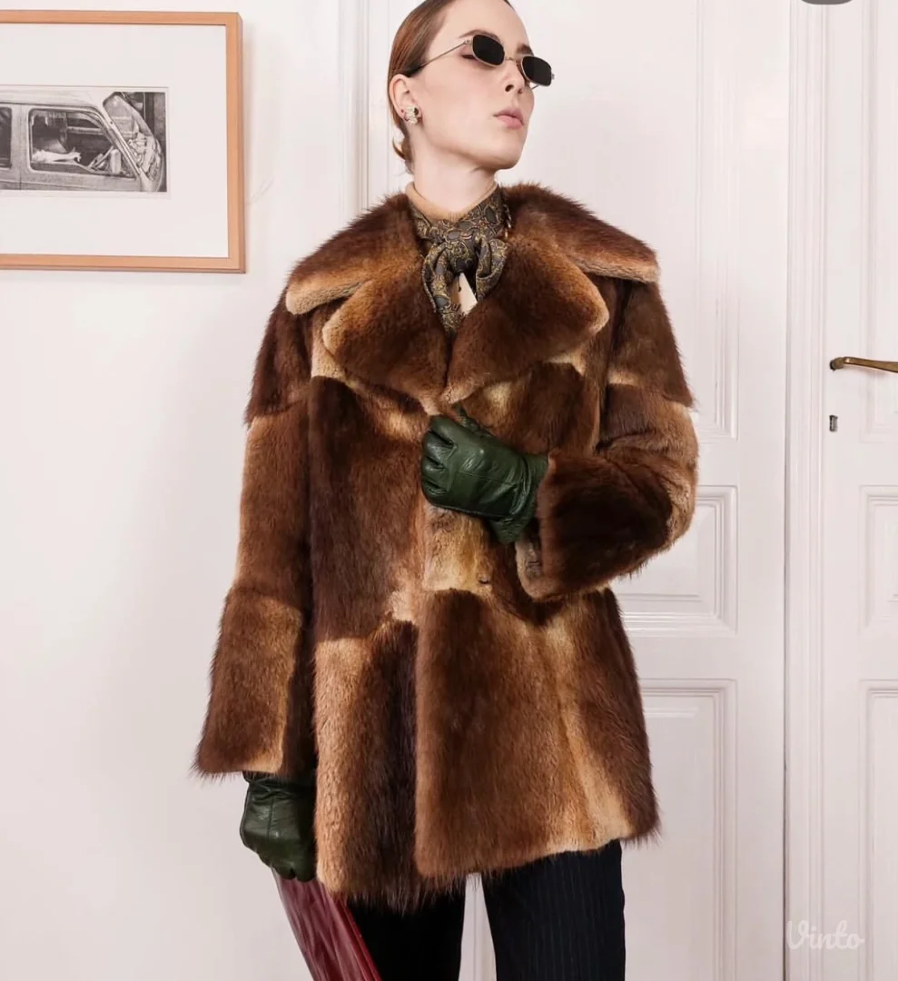 VINTAGE BUDNA- pravo krzno