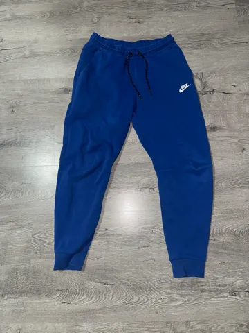 Nike tech fleece